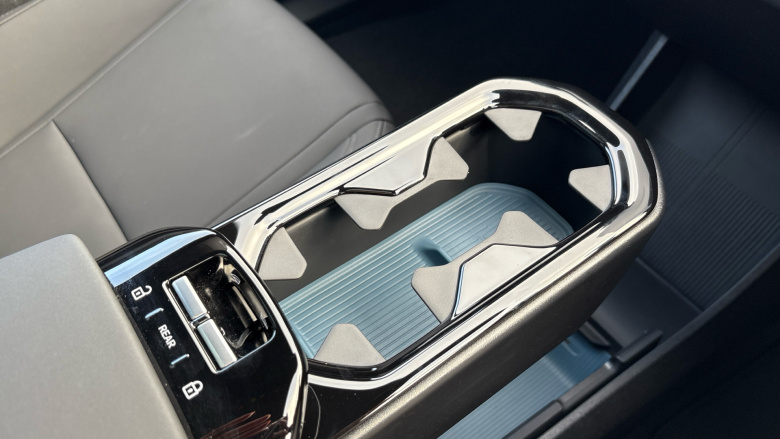 Volvo EX30 200kW SM Extended Range Ultra 69kWh 5dr Auto Electric Estate